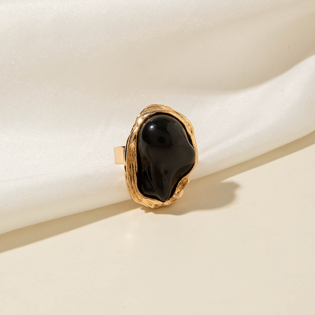 Wholesale Geometric irregular fashion ring set